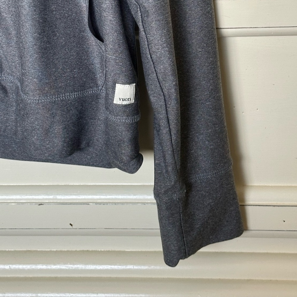 Vuori performance zipdown sweatshirt - image 2